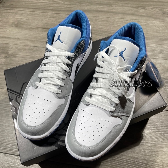 Air Jordan 1 Low 💙🤍🖤Men’s - Picture 5 of 11